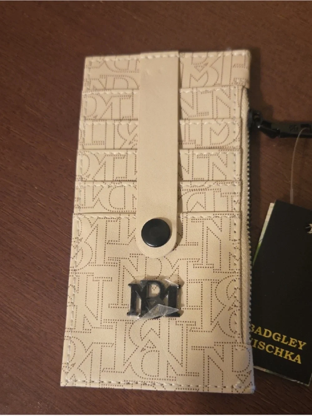 Bagley Mischka Cream Logo Card Holder with Snap Strap and Metal Emblem - Picture 1 of 7